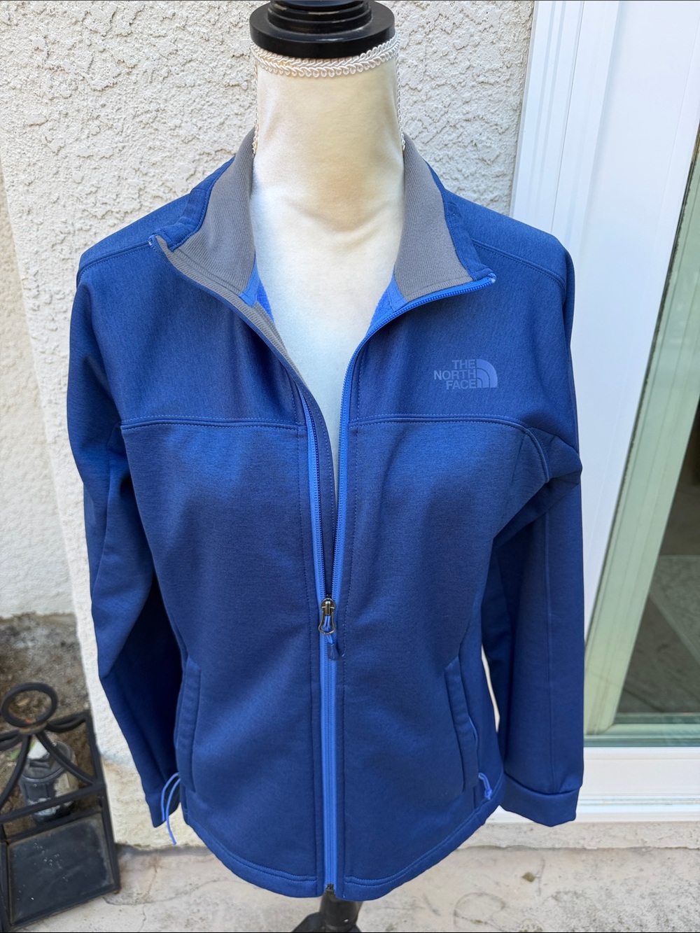 The North Face Women's Blue Fleece Zip Jacket Size M